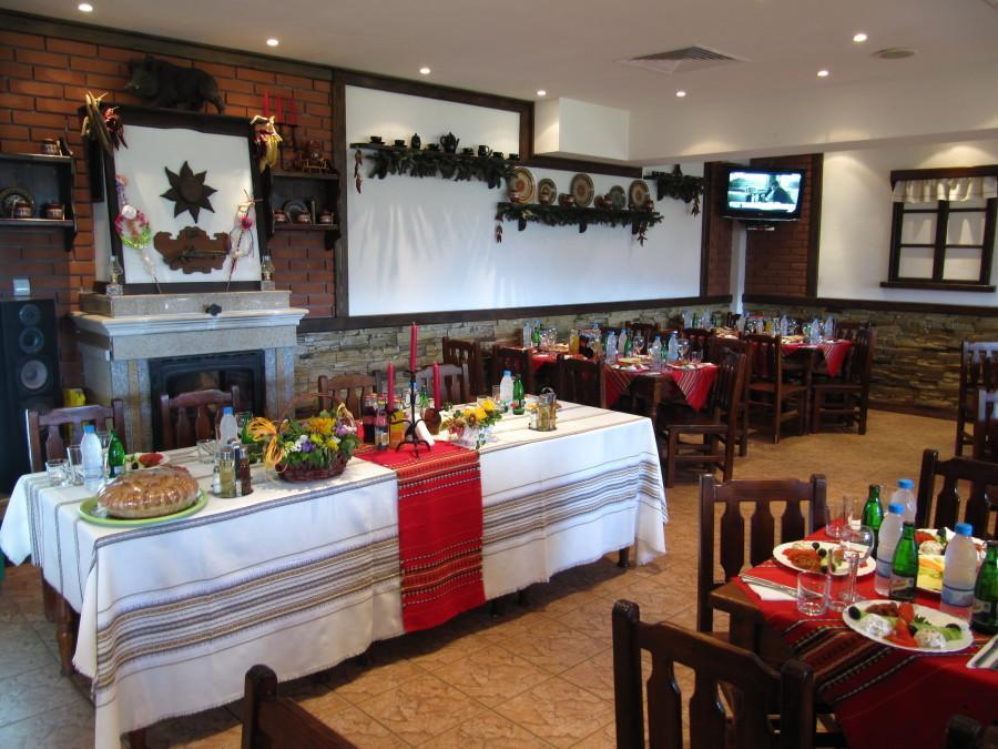 Family Hotel Lipite Tipchenitsa 外观 照片