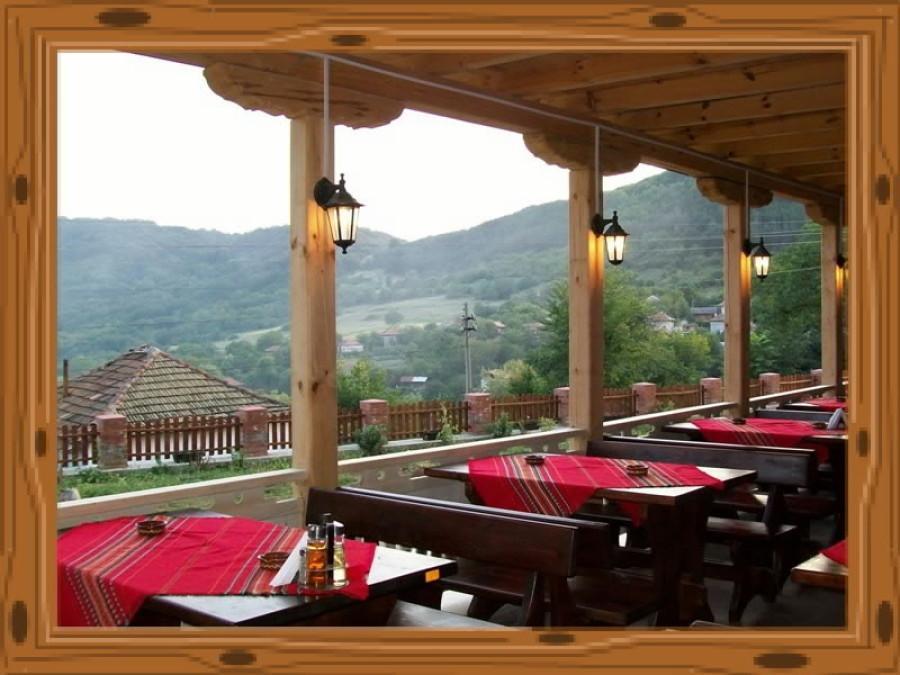 Family Hotel Lipite Tipchenitsa 外观 照片