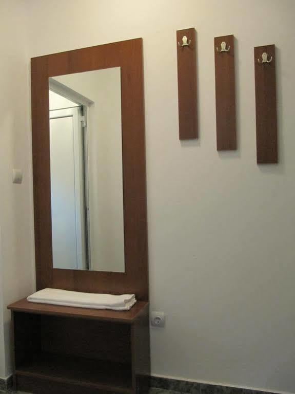 Family Hotel Lipite Tipchenitsa 外观 照片